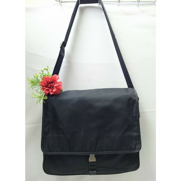 Prada Messenger Tessuto Black Nylon Large Crossbody Shoulder Bag - Made in Italy - Picture 3 of 12